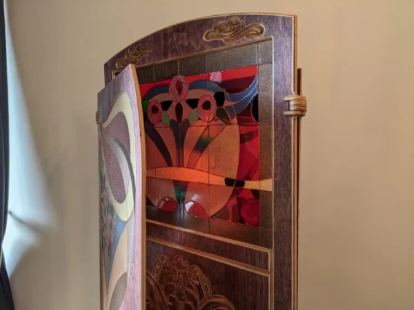 Art Nouveau style handmade wood folding screen inspired by Gaspar Homar and Charles Rennie Mackintosh - Image 9