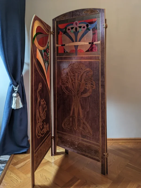 Art Nouveau style handmade wood folding screen inspired by Gaspar Homar and Charles Rennie Mackintosh - Image 4