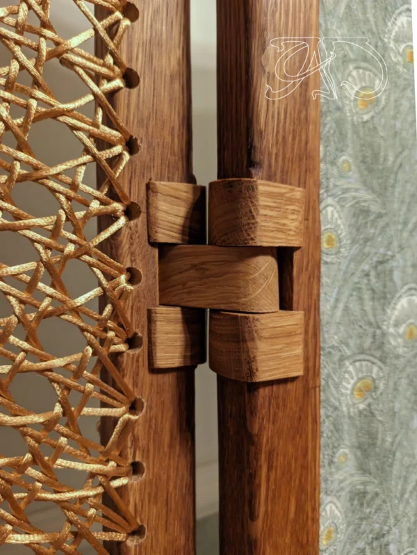 A&D Art Nouveau Room divider for studio apartment by the Masriera Brothers of Barcelona: weaved wooden folding screen - Image 3