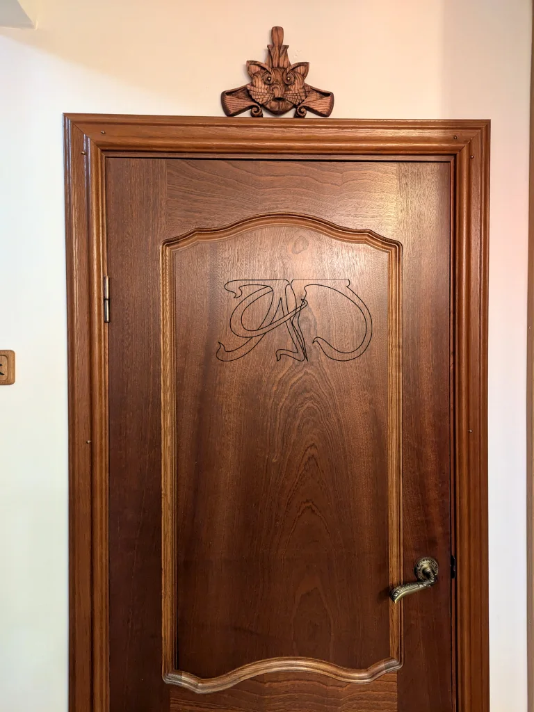 A&D Art Deco bas-relief of a playful cat, Wood decorate a Headboard or Wood decorate a door as cat decor ideas - Image 9