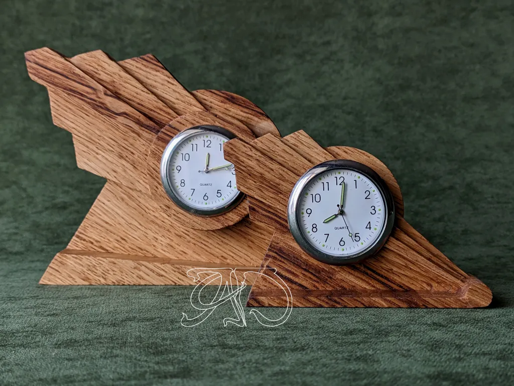 Art Deco Ray - small desk clock #17-1 - Image 5